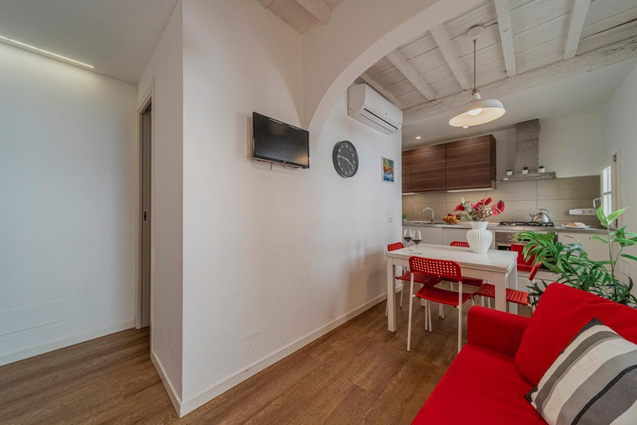 32 Nero - Florence Apartment San Niccolo Екстер'єр фото
